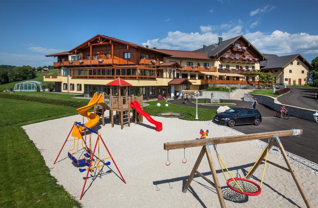 Panorama Hotel Gasthof Leidingerhof Mondsee Bagian luar foto